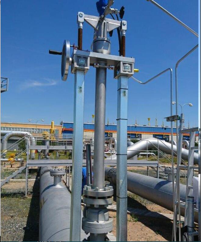 圖5. 配備FASTLOK的SDF流量傳感器安裝在天然氣管道上.jpg